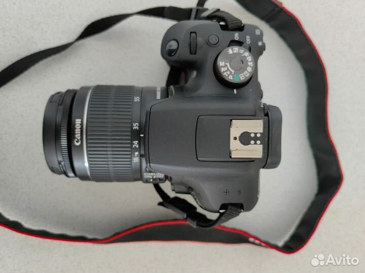 Фотоаппарат зеркальный Canon EOS 2000D