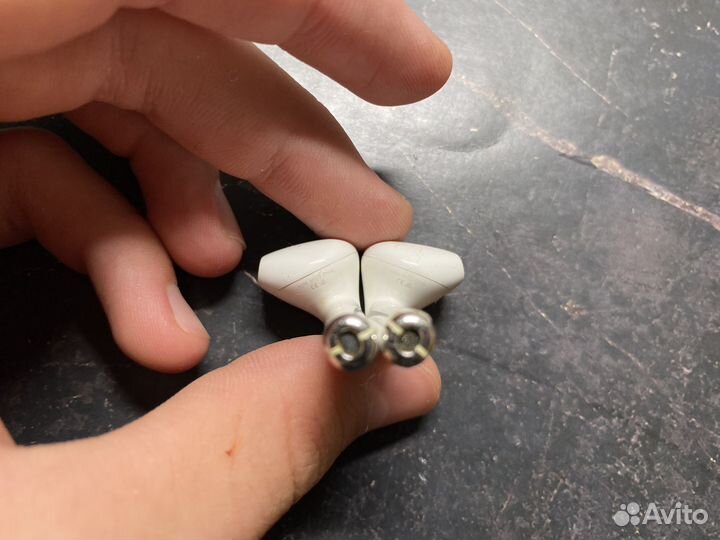 Airpods 2 оригинал