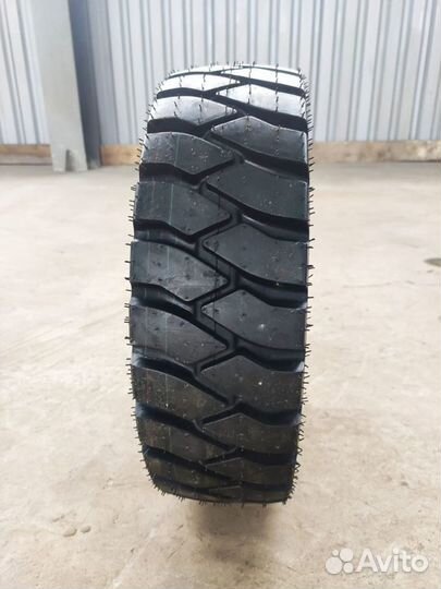 Шины на вилочный погрузчик 7.00 12