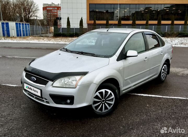 Ford Focus 1.8 МТ, 2008, 116 000 км