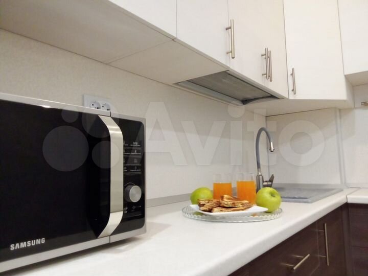 2-к. квартира, 85 м², 4/10 эт.