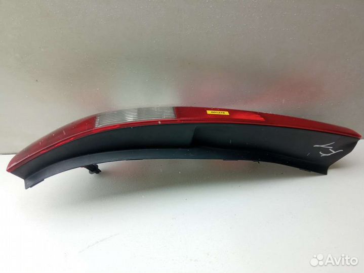 Фонарь задний левый Ford Mondeo 3