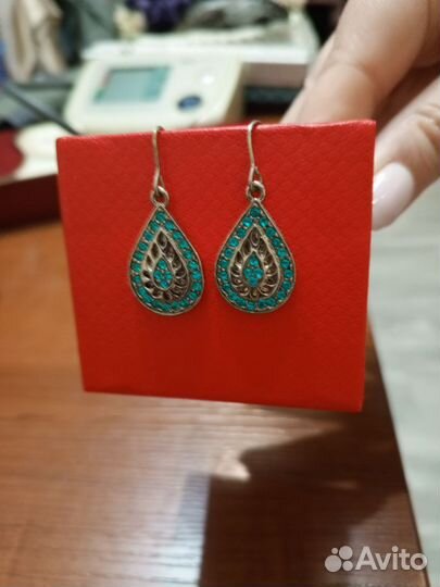 Серьги бижутерия