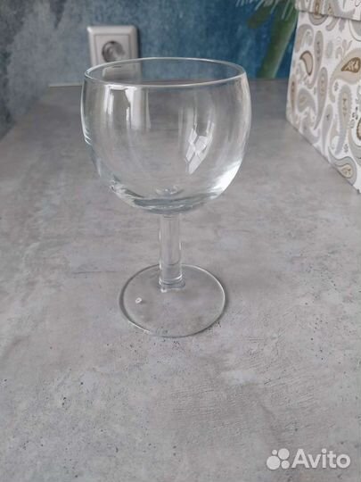 Бокалы для вина