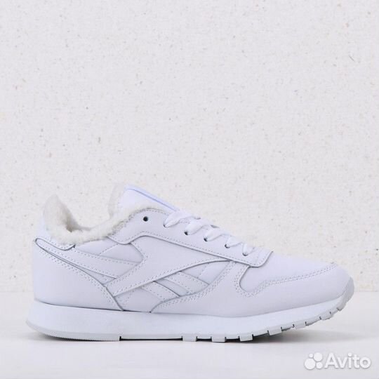 Зимние кроссовки Reebok Classic Leather White арт