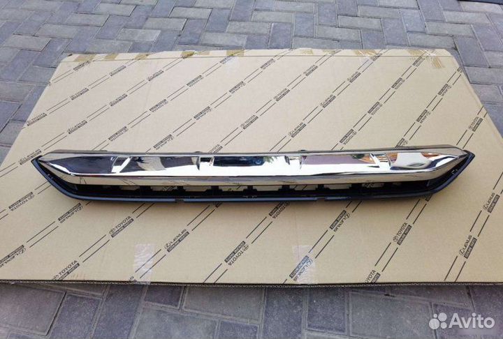 Молдинг юбки Lexus Rx 4