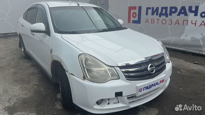 Петля капота правая Nissan Almera (G15) 65400-EW00