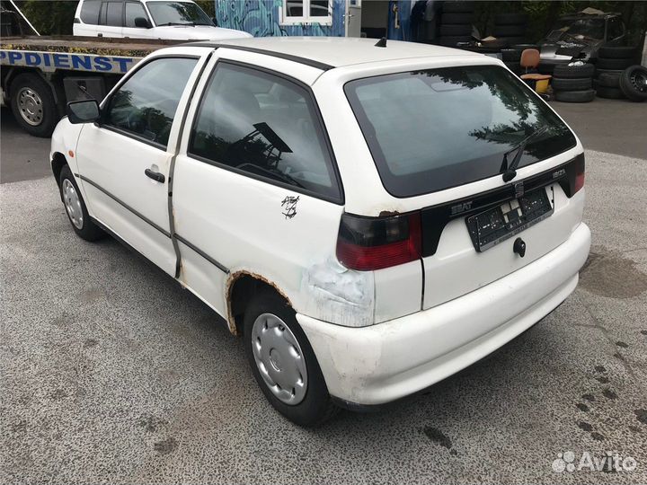 Разбор на запчасти Seat Ibiza 2 1993-1999