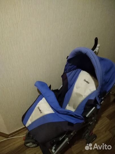 Прогулочная коляска