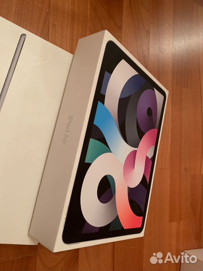 Коробки от техники apple