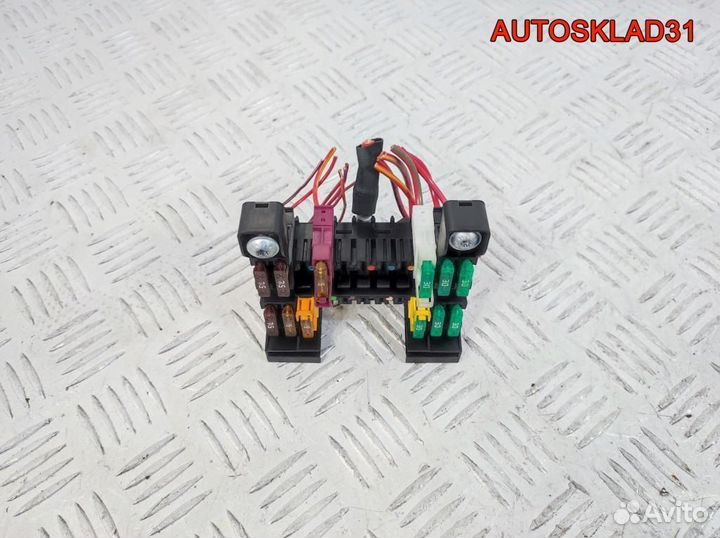 Блок предохранителей Mercedes W211 A2115450301