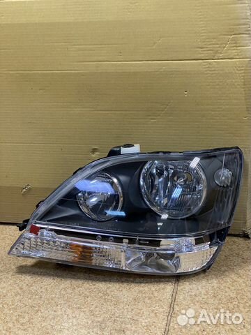 Фара toyota harrier / RX300 (TYC)