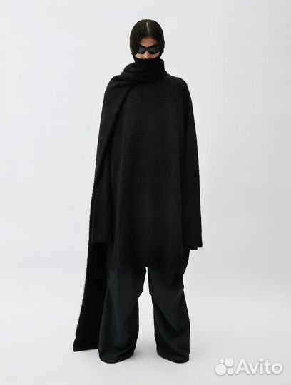 Свитер с шарфом Dachi ushatava