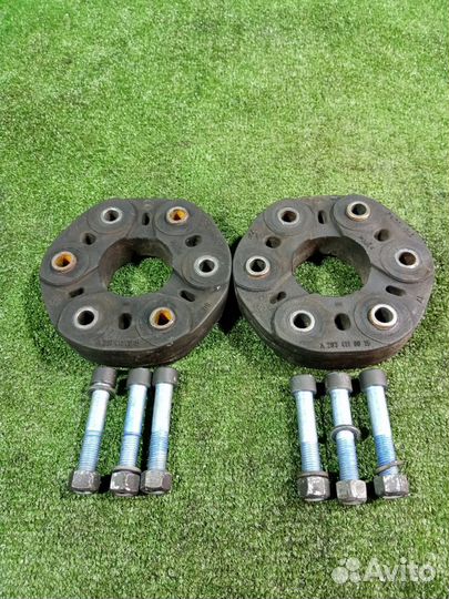 Муфта карданного вала Mercedes-Benz E500 W211