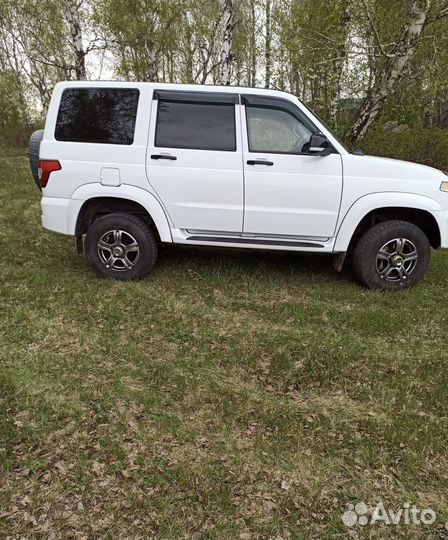 УАЗ Patriot 2.7 МТ, 2018, 48 000 км