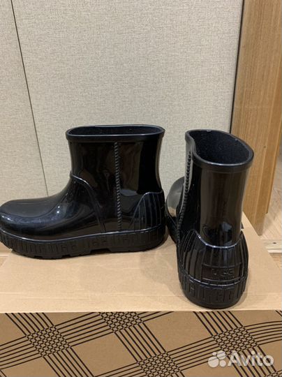 Женские резиновые сапоги ugg 36р