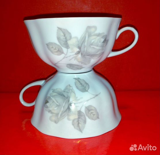 Чашка фарфоровая Серая роза Дулёво СССР