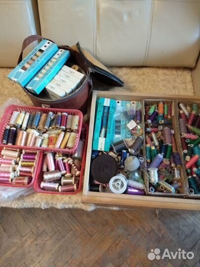 Нитки швейные