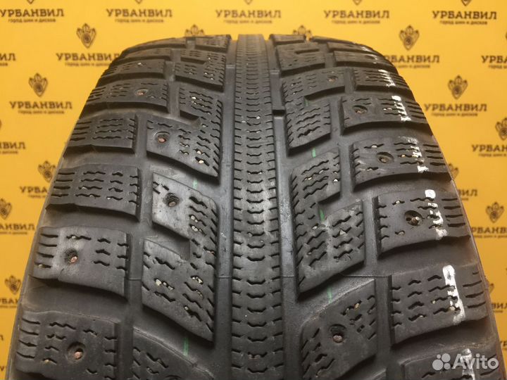 Kumho I'Zen KW22 215/55 R17 98T