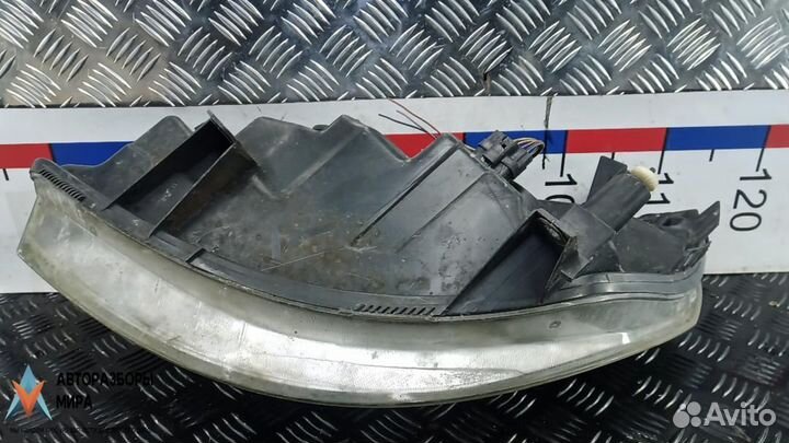 Фара правая Renault Scenic 2 2004