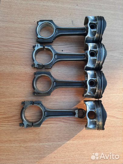 Поршни с шатунами на Ford kuga 2