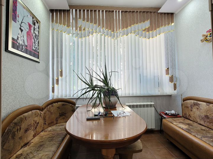 2-к. квартира, 53,6 м², 1/9 эт.