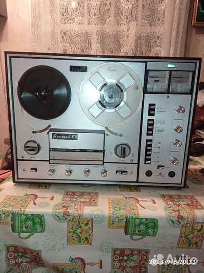 Магнитофон Ростов 102
