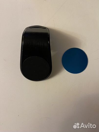 Держатель для телефона в машину новый