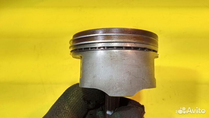 Поршень для Mitsubishi Lancer 9