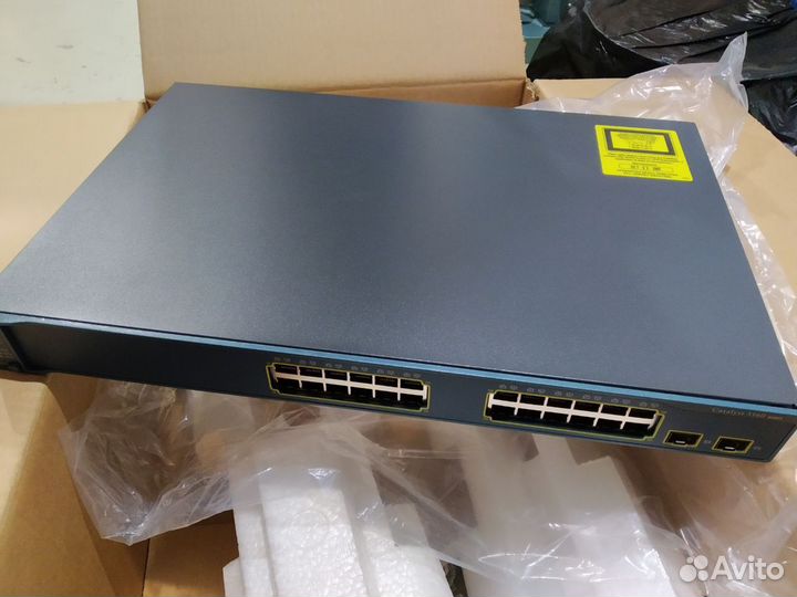 Коммутатор Cisco Catalyst WS-C3560-24TS-S