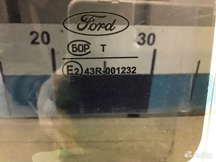 Стекло двери задней правой Ford Focus II 2008-2011