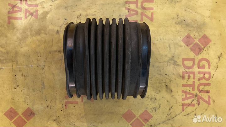 Патрубок воздушного фильтра MAN TGS 2010