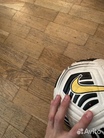 Мяч футбольный nike flight