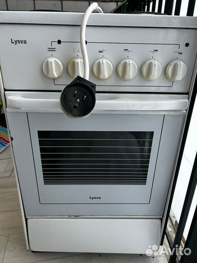 Плитка электрическая 4 конфорки с духовкой