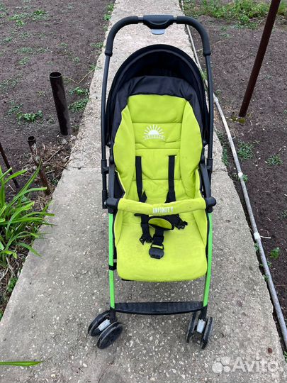 Прогулочная коляска трость