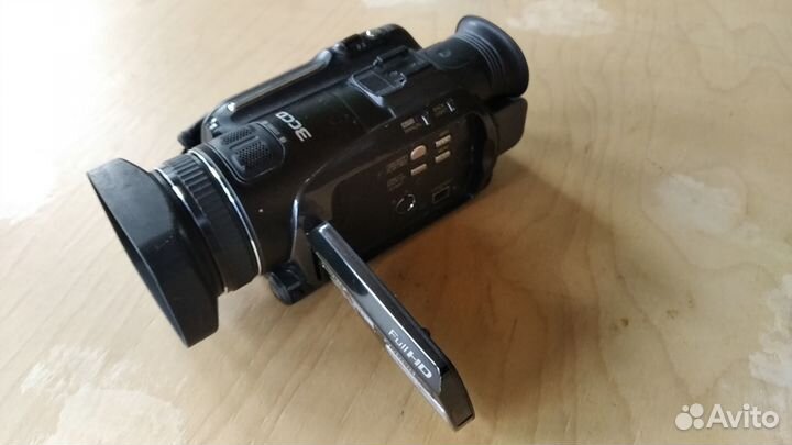 Видеокамера JVC GZ-HD7ER everio