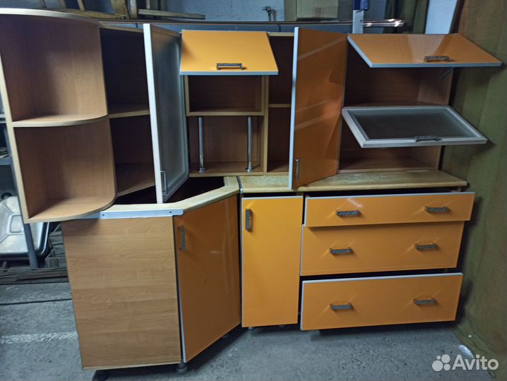 Продается кухня б/у