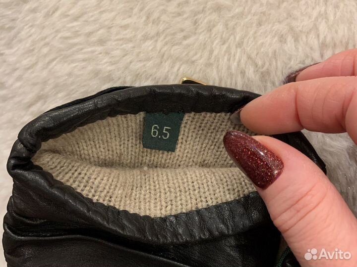 Перчатки женские кожаные новые