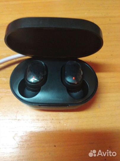 Mi True Wirelesa earbuds basic
