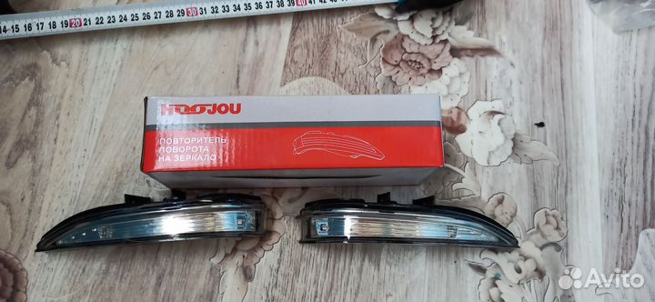 Повторители поворота зеркал Лада Веста