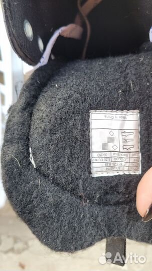 Коньки хоккейные 39 размер