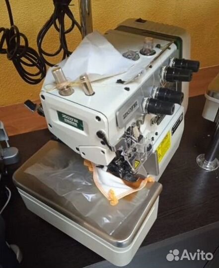 Оверлок Zoje B9000-13/02