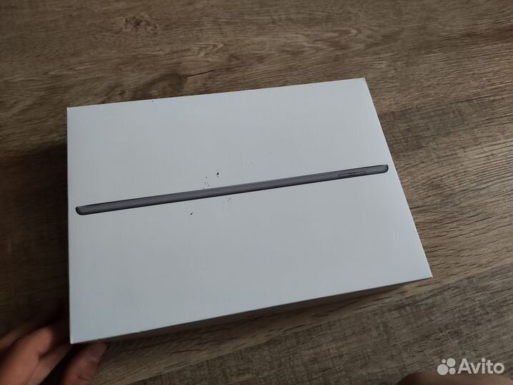 iPad 8 поколения 32gb серый