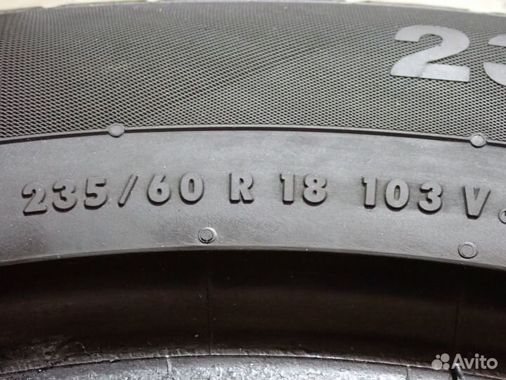 Continental ContiWinterContact TS 830 P 235/60 R18 103V