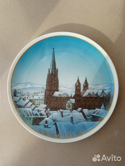 Тарелка коллекционная