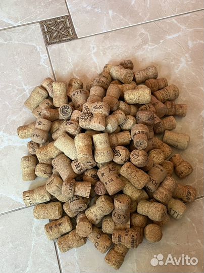 Пробки от шампанского