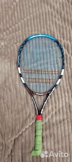 Ракетка для большого тенниса