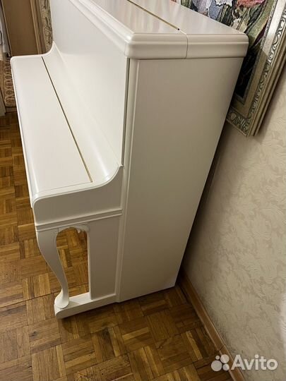 Пианино August Forster