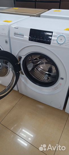 Стиральная машина Haier HW65-BP129301A