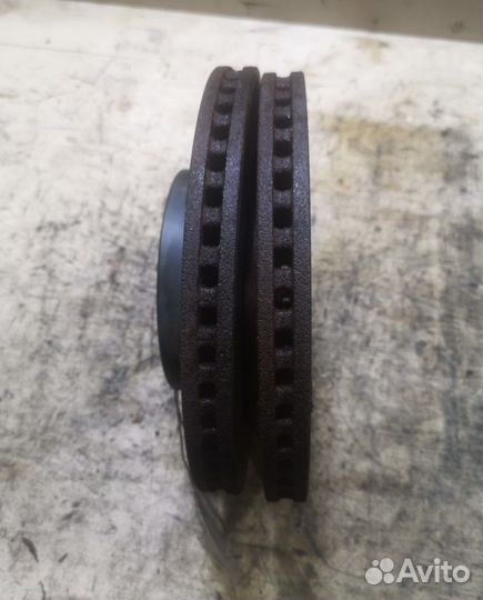 Тормозные диски перед toyota allion nzt260 1nz